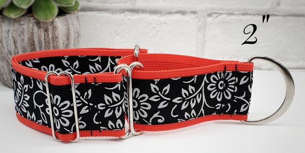 Black & White Flowers 2" Wide Collars