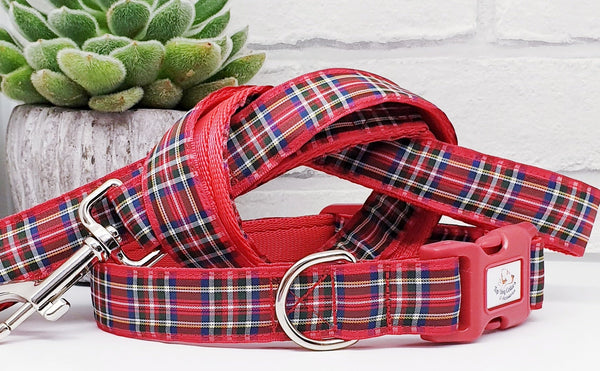 Traditional Red Tartan Dog Collars & Leads