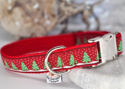 Christmas Tree Red Sky Collars & Leads